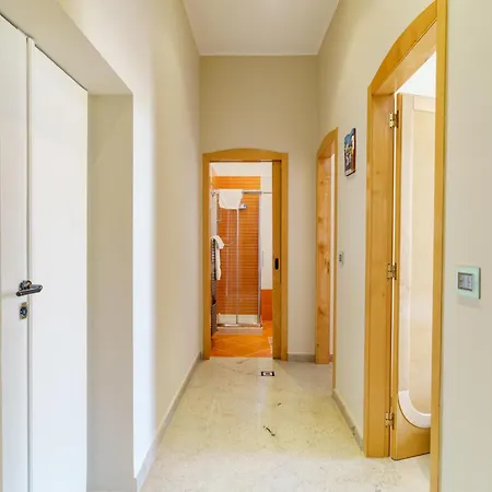 In Rada 公寓 特拉尼